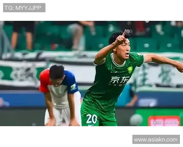 王子铭在成都蓉城的抢点表现引发热议助力球队争夺胜利 王子铭在成都蓉城的抢点表现引发热议助力球队争夺胜利