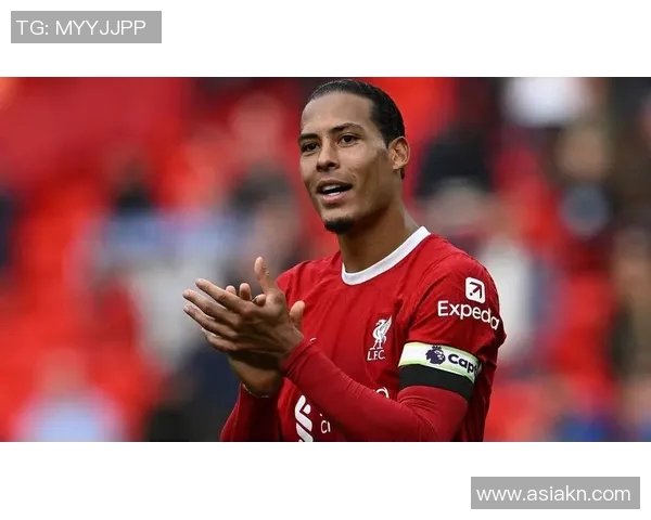 范戴克精彩头球助力利物浦逆转胜利展现强大团队精神 范戴克精彩头球助力利物浦逆转胜利展现强大团队精神