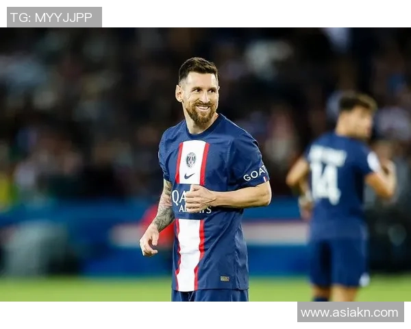 巴黎圣日耳曼逆转取胜，梅西神奇破门助球队登顶积分榜