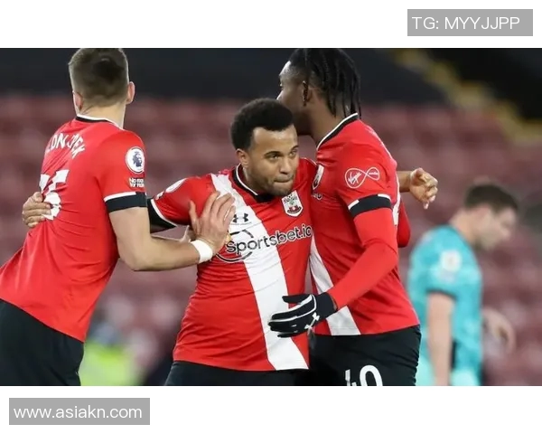 英超球员因违反新冠规定被禁赛,俱乐部备受影响! 英超球员因违反新冠规定被禁赛,俱乐部备受影响!